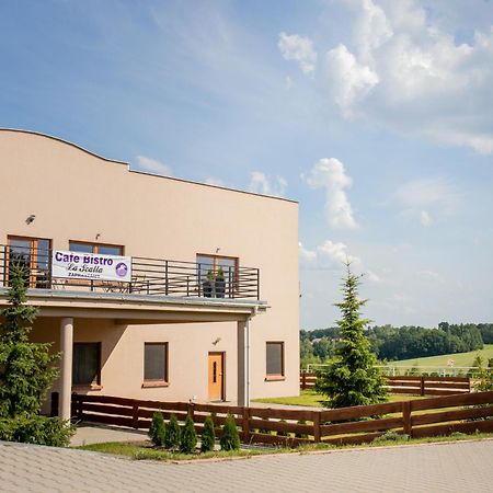 Lascalla Pensjonat Bed & Breakfast Myszewko Luaran gambar